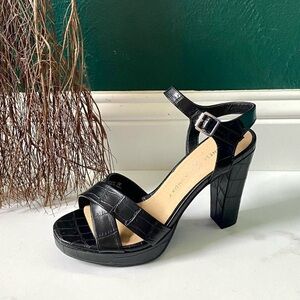 Chinese Laundry Platform Heels